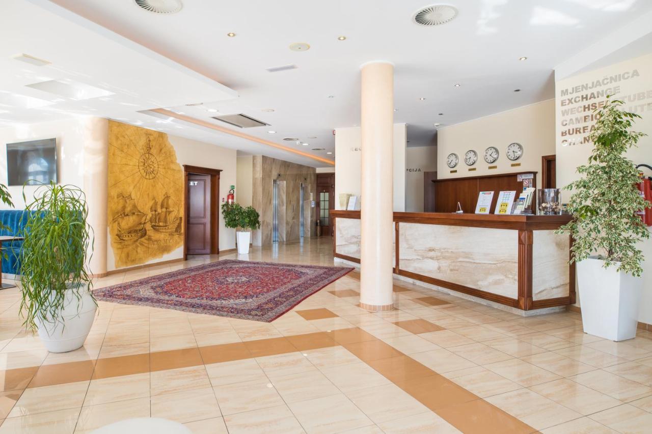 Hotel Bella Vista Drvenik  Exterior foto